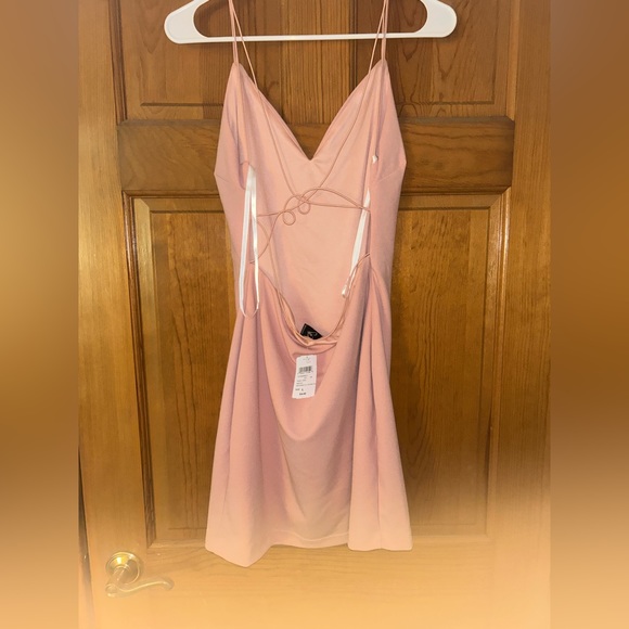 Brand new windsor double thin strap, open back, light pink mini dress, - Picture 7 of 7